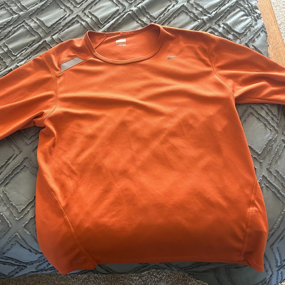 Nike long sleeve